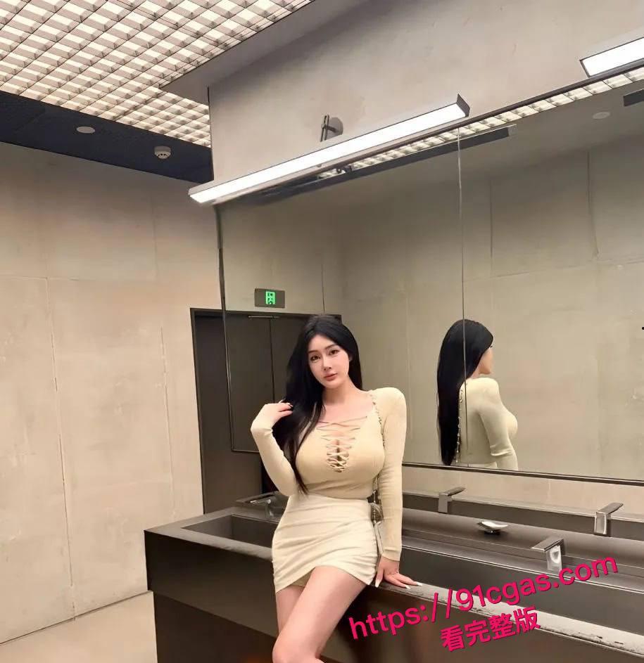 抖音网红下海遭偷拍!花臂纹身小姐姐尺度爆表,舌吻后入太劲爆-3