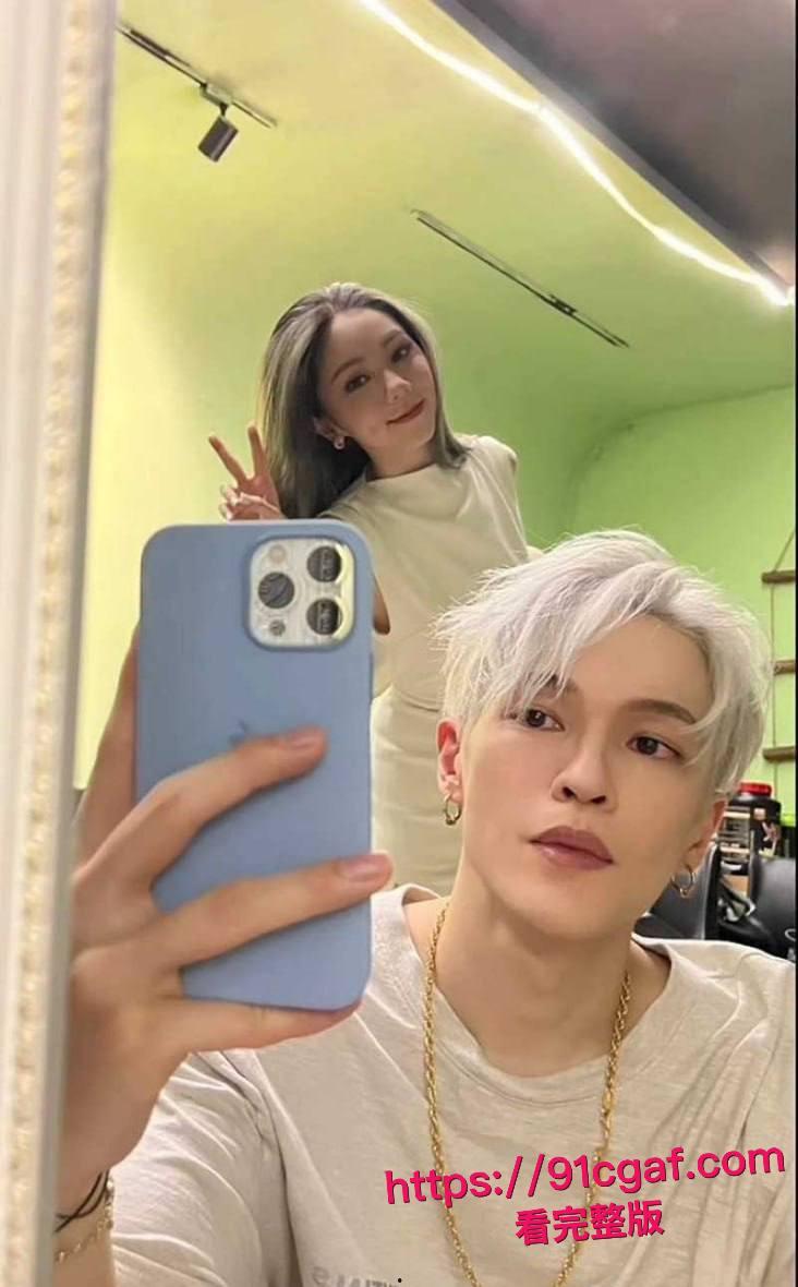 顶流女星 邓紫棋 曝出被绿猛料 男友魏骏杰出轨香港女歌手林芊莹 性爱视频全网独家曝光! #国民级女星邓紫棋 #邓紫棋男友魏骏杰出轨 #邓紫棋被男友绿 #魏骏杰出轨女歌手林芊莹-13