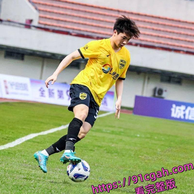 广州豹足球球员唐天翼被怀孕女友控诉出轨女足球员 马丹娜 甚至爆出国足赌球惊人内幕-3