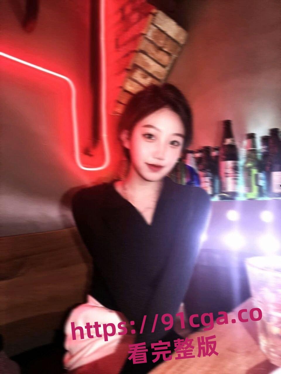 成都张小岚 与男友居家自拍性爱视频流出 年龄不大姿势可不少-6