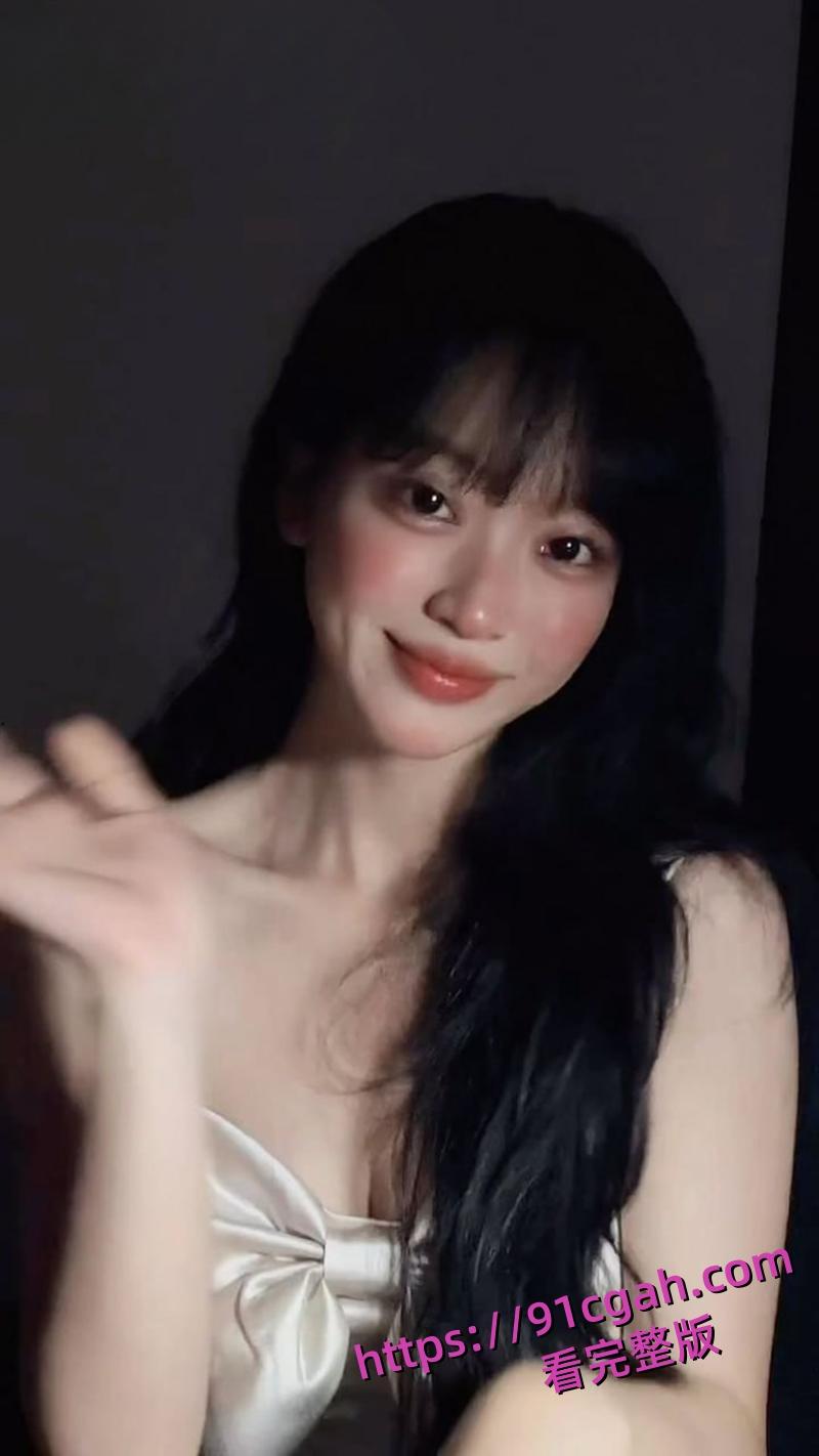 于正旗下艺人再次塌房！短剧哑妻爆火女主滕泽文误发出轨聊天记录 早期被潜规则性爱视频曝光！-3