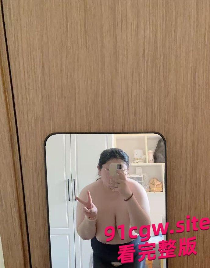 河北护士S嘉嘉爱睡觉BBW坦克女神私拍第二弹-4