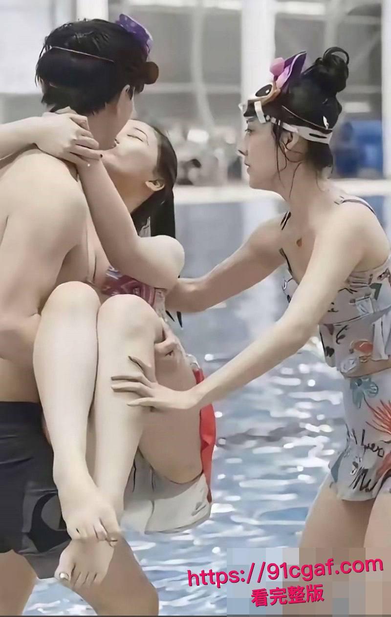 内娱当红女星虞书欣被曝陪睡黑料 拍部戏睡一个 私生活极度混乱 性爱视频独家曝光!-3