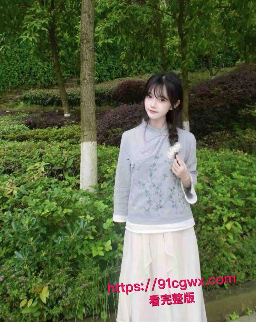 JK清纯美乳学生妹暑假兼职潜规则视频全网曝光!隔间床上爆操嫩逼,完美露脸社死炸裂!-7