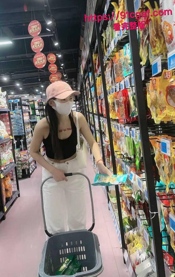 江西骚货李春兰婚内出轨 海豚纹身实锤 酒店跟炮友激战视频流出 尺度相当炸裂！-3