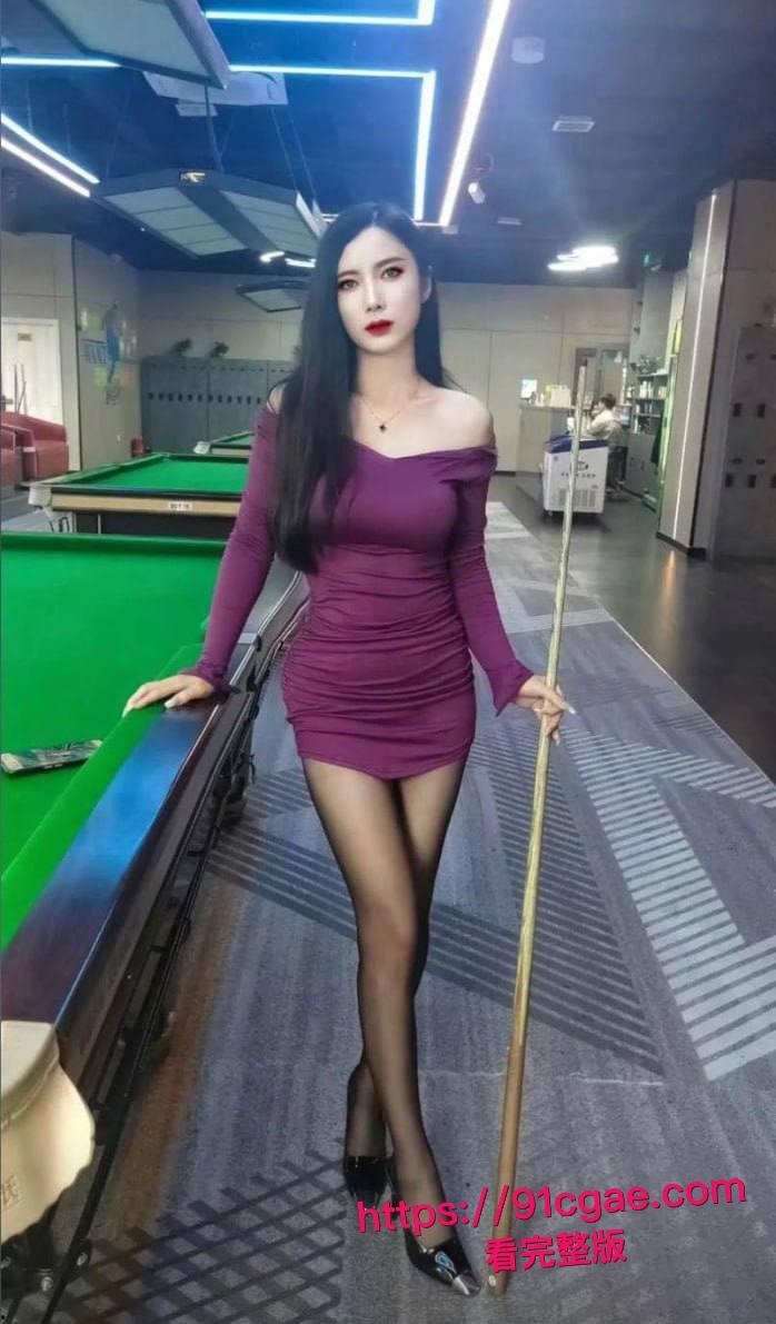 抖音熟女少妇简单爱彩灵儿肥臀诱惑黑丝高跟抠逼自慰大秀 户外野战被炮友操到腿软！-3