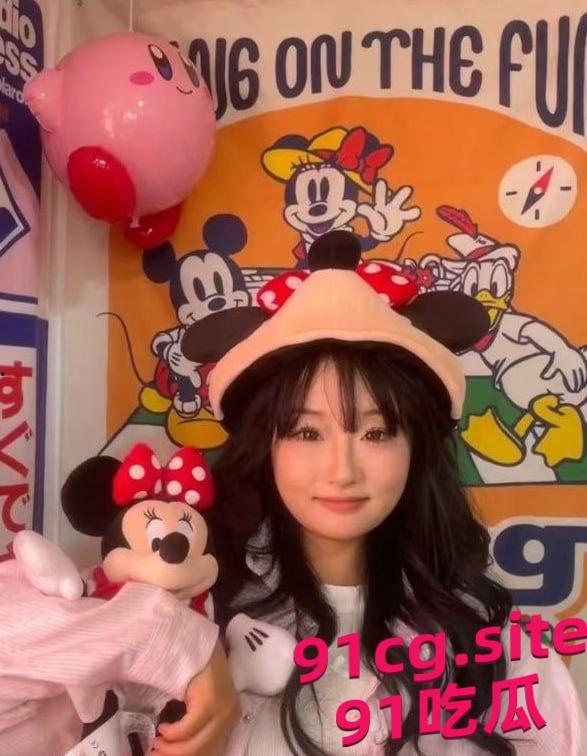 包头轻工技术学院学妹【王静】为了金钱下海勾引网友玩裸聊-5