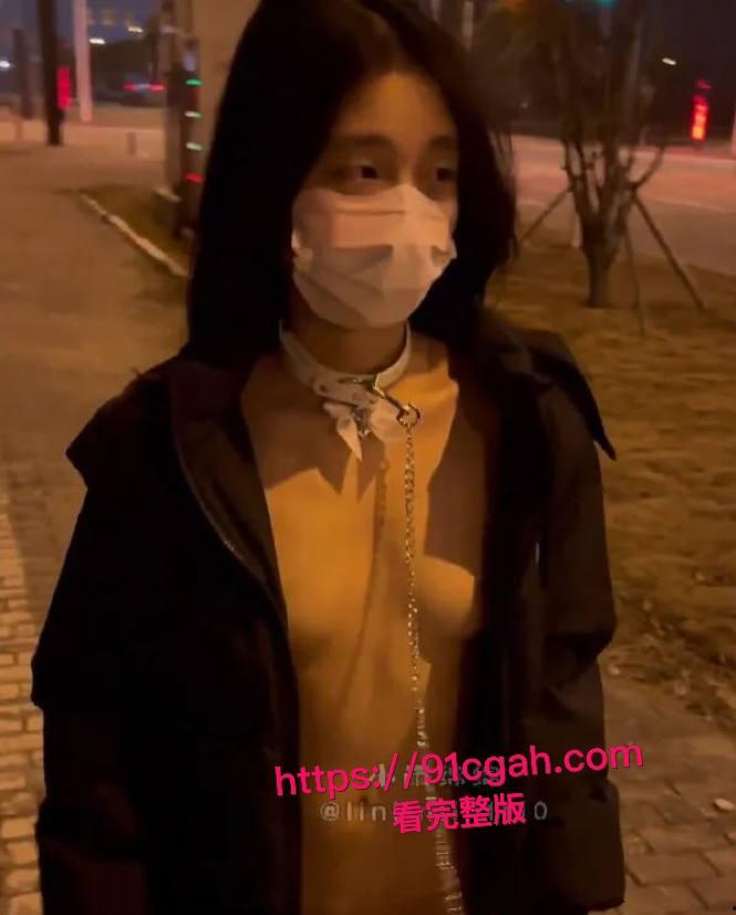 极品反差素人小母狗 小雨绵绵 被金主爸爸户外调教自慰视频曝光-3