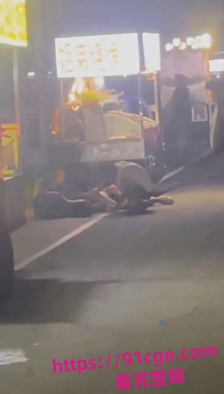 佛山南海东坪河摊贩斗殴酿悲剧!姐弟俩被捅死,凶手当场被抓获-5