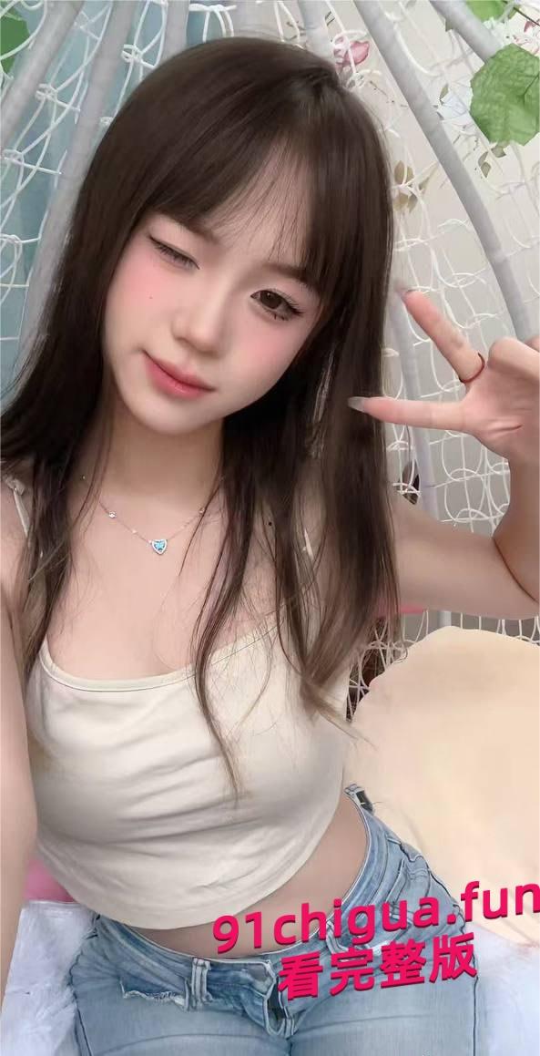 四川通江酒店行政部门白领肖秋柔 人美声甜性欲强 约炮情人雪白翘臀被撞得啪啪作响 #黑料吃瓜 #口交 #约炮-7