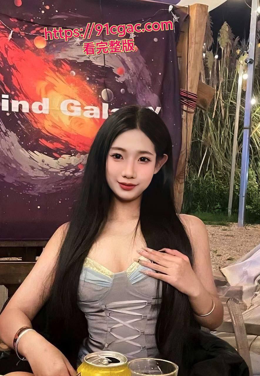 南宁极品模特许佳琪!清纯外表藏火辣,尺度逆天大反差!-2