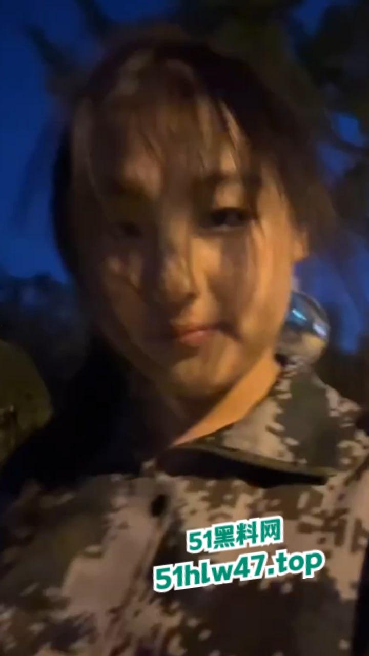 曹县又惊爆大瓜，刚上大一的骚逼小姨子竟偷偷和姐夫视频自慰，姐姐抓奸老公偷情的竟是自己妹妹。-10