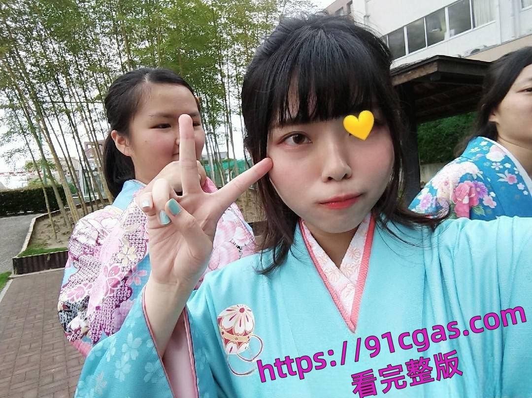 台湾传媒大学骚女吴嘉宜和实习男炮友自拍视频流出，床下活泼可爱，床上骚浪无比-1