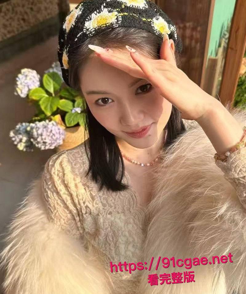 吉林小母狗王茗雪私密视频流出 翘臀圆润肥美男友脚趾抠逼 爆操时骚穴白浆四溢 反差至极！-2