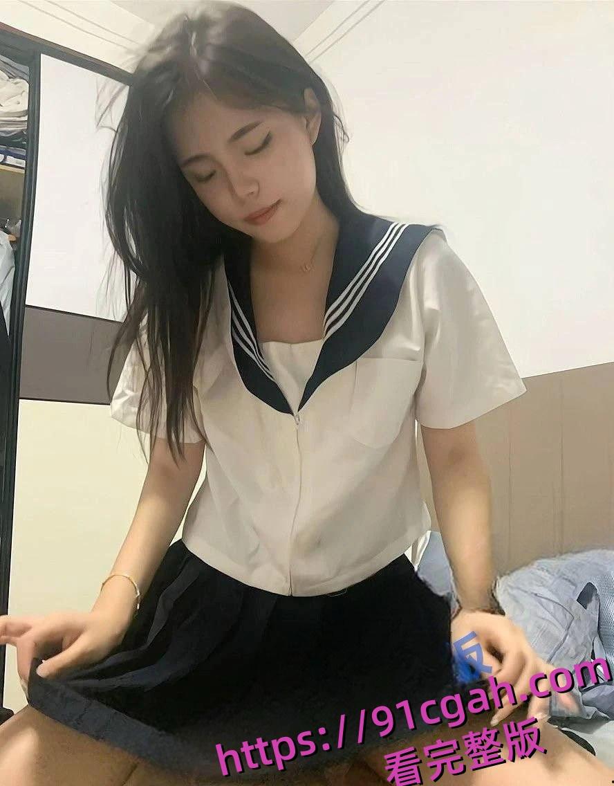 湖北宜昌枝江职高3P大瓜 学生妹被同学轮流爆操 中途被家人电话打断-5