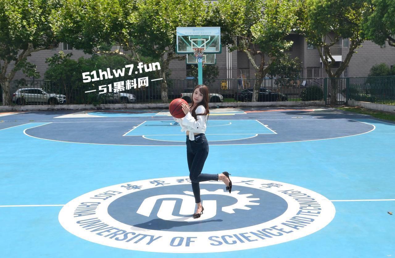 上海华东理工大学女教师【万婷】高校教师，淫荡无度私底下售卖自己仰仗自己高校教师身份高价卖逼！-5