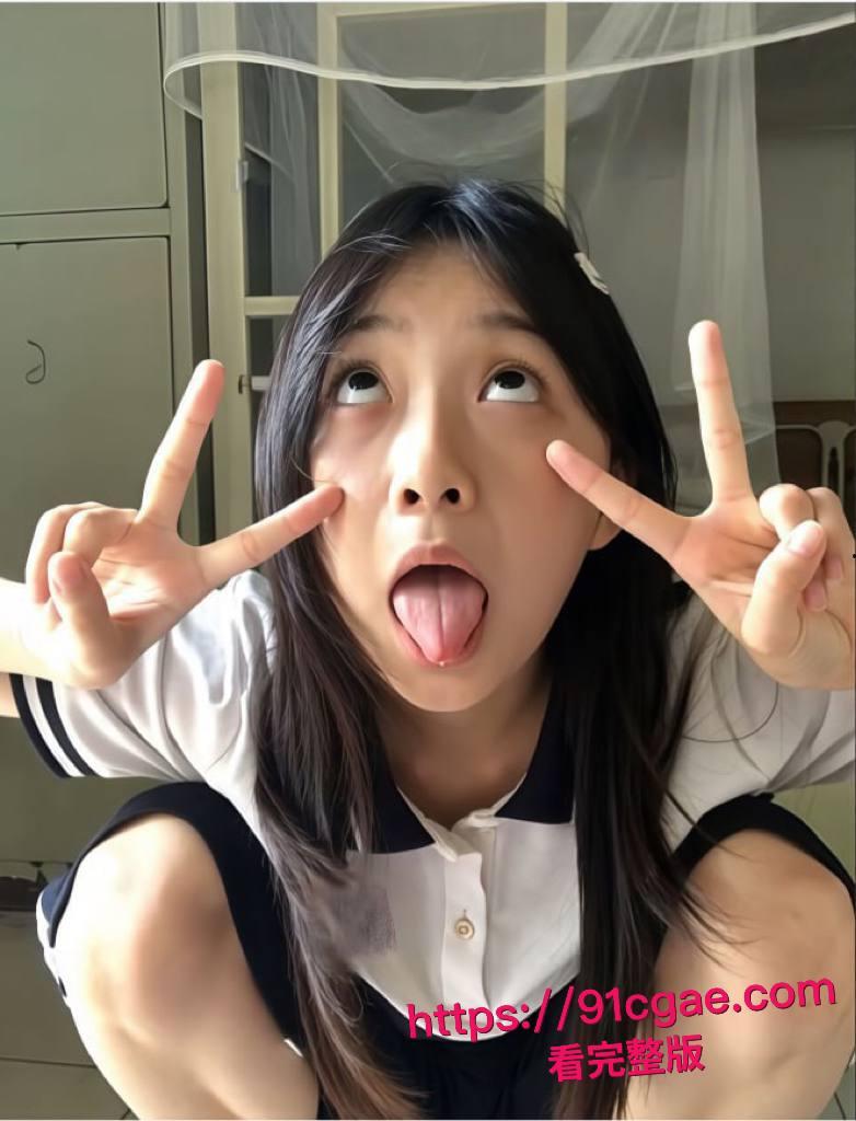 东莞麻涌中学白虎少女陈佳谊私密视频炸裂曝光！cosplay冷白皮配粉蝴蝶绝美，反向后入骑乘无套内射，白浆滴答！-2