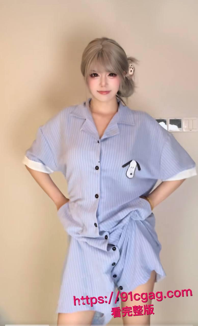 抖音220万粉丝甜美妹子九毛不帅,原来私下是脚踏多船的浪货,乱搞性伴侣传染HPV,大鸡巴深喉视频全泄露,淫乱生活让人看傻眼!-6