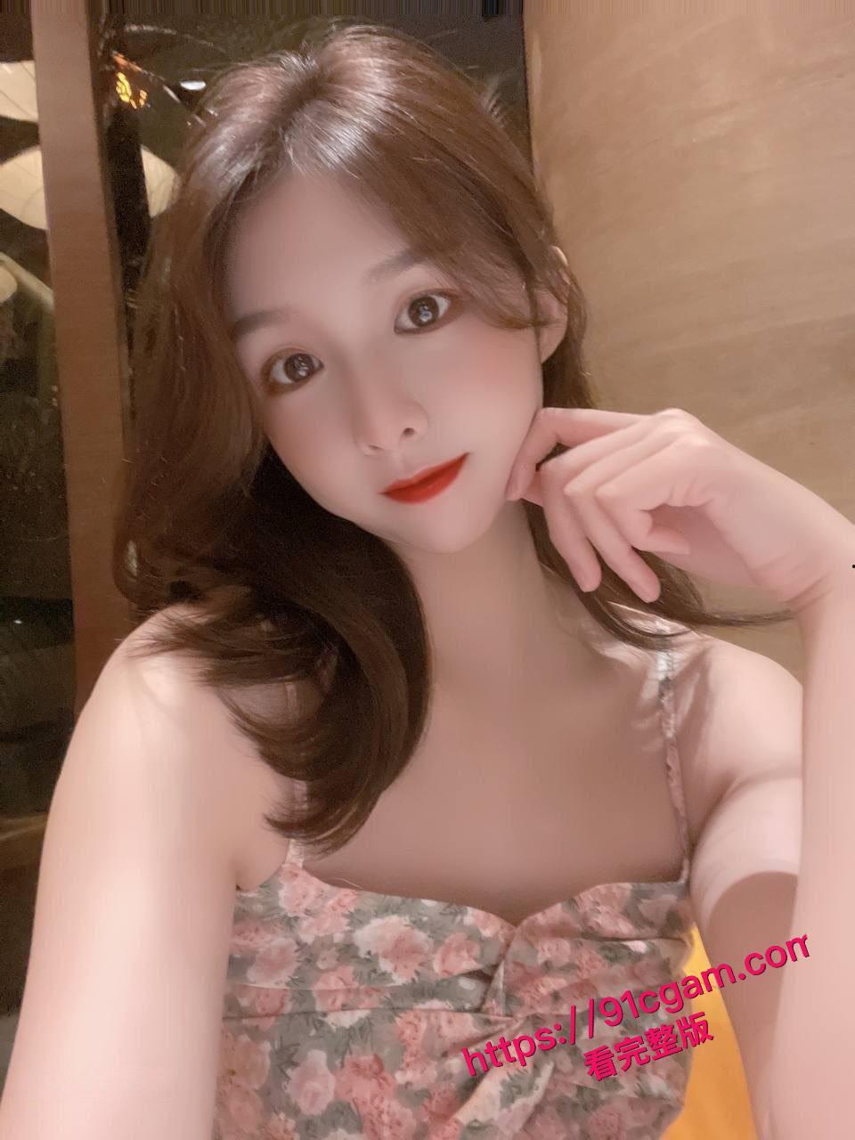 极品气质美女御姐刘彤，与富二代炮友澳门游玩视频爆出！-4