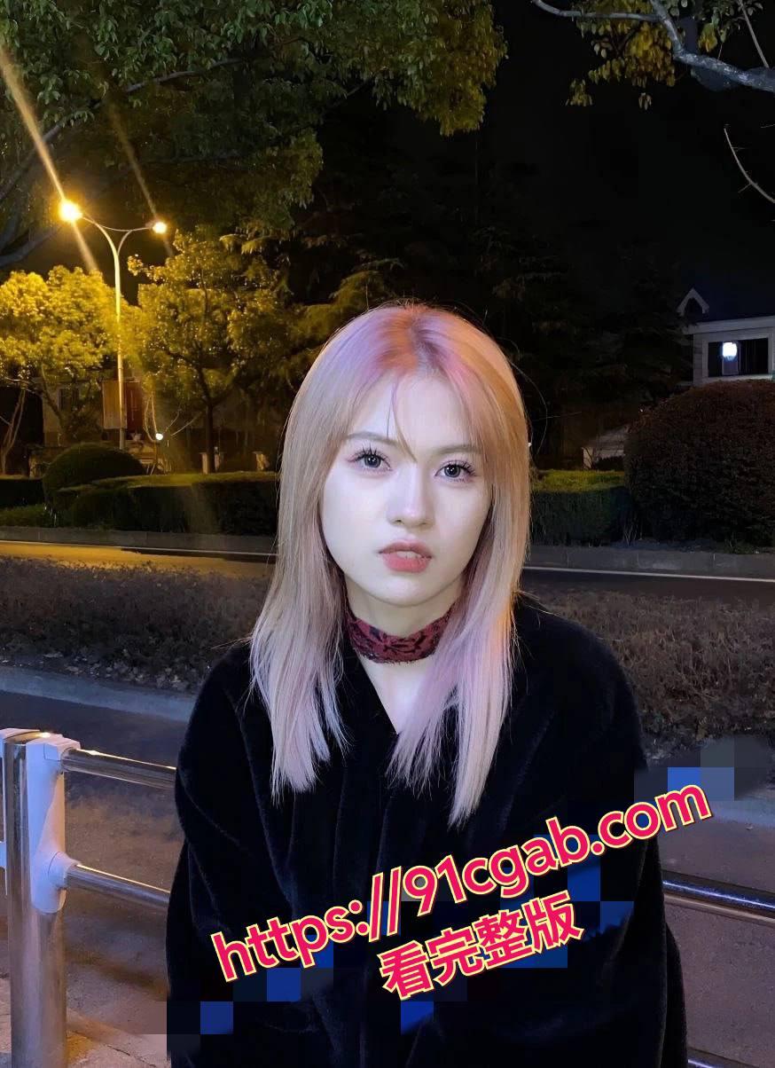 土豪豪掷千金约操抖音小网红，酒店激战黑料流出-1