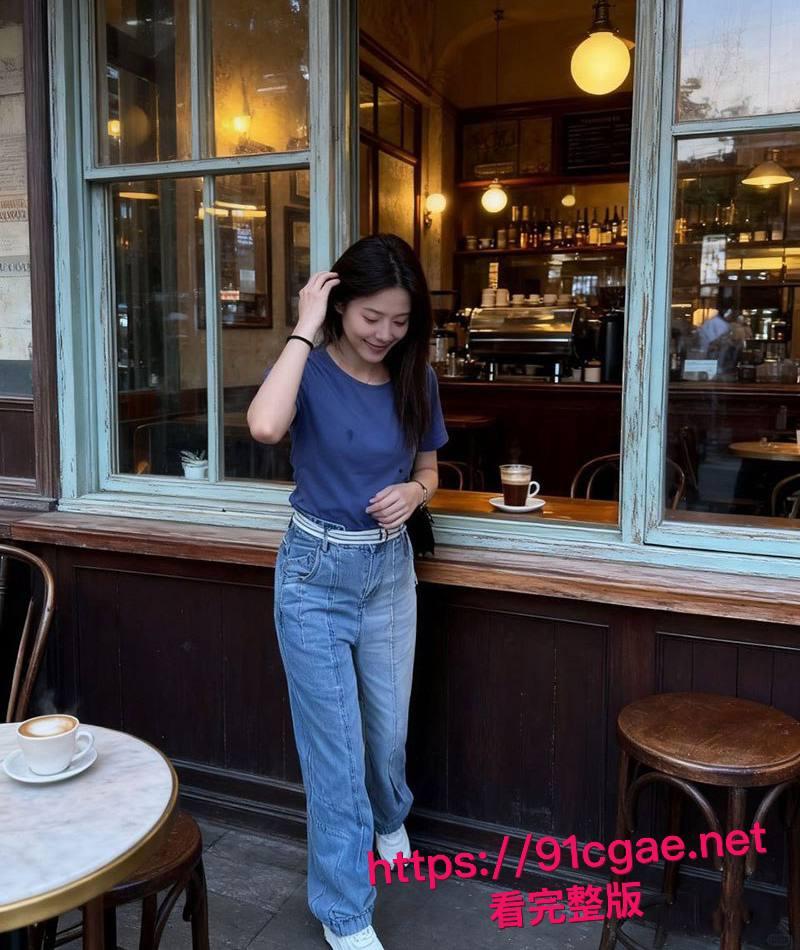 银行柜员胡洁出轨被老公抓包 与领导酒店激战视频曝光 口交后入骑乘浪叫 骚贱母狗全网社死！-5