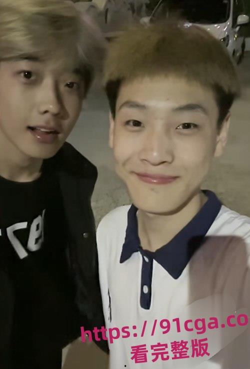 快手网红精神小伙「白菜」遭遇暴打黑历史曝光！酒店内群殴引发热议！-7