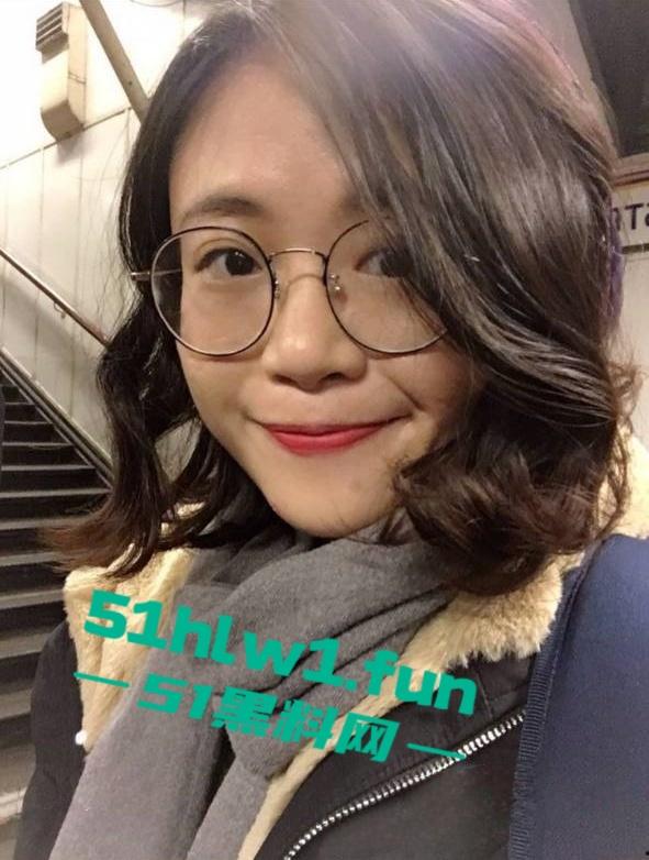 分享河北廊坊极品人妻超真实眼镜反差婊床上笑容春光灿烂，极致的骚妻的性福时光。-3