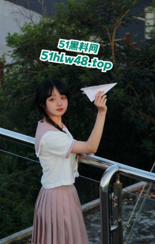 杭州电子科技大学母狗【赵青瑜】被爆高中天天换男友，到处约炮操逼成瘾！-2